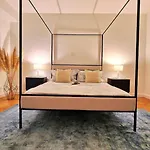 Apartamento Domus Dea *