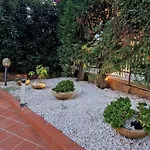 Domus Dea Apartamento *