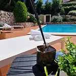 Domus Dea Apartamento *