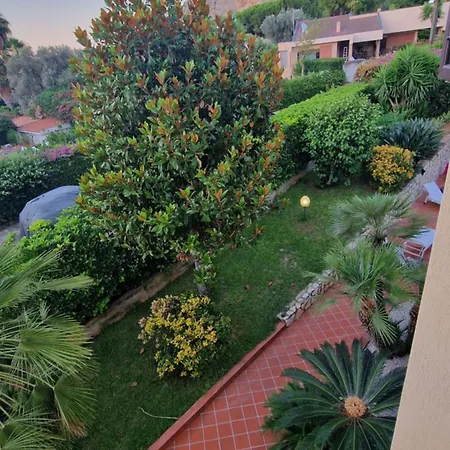 Domus Dea Apartamento Mondello