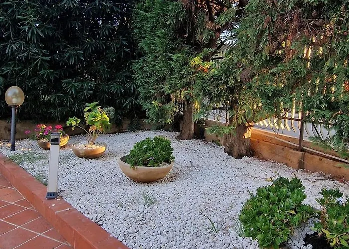 Domus Dea Apartman *